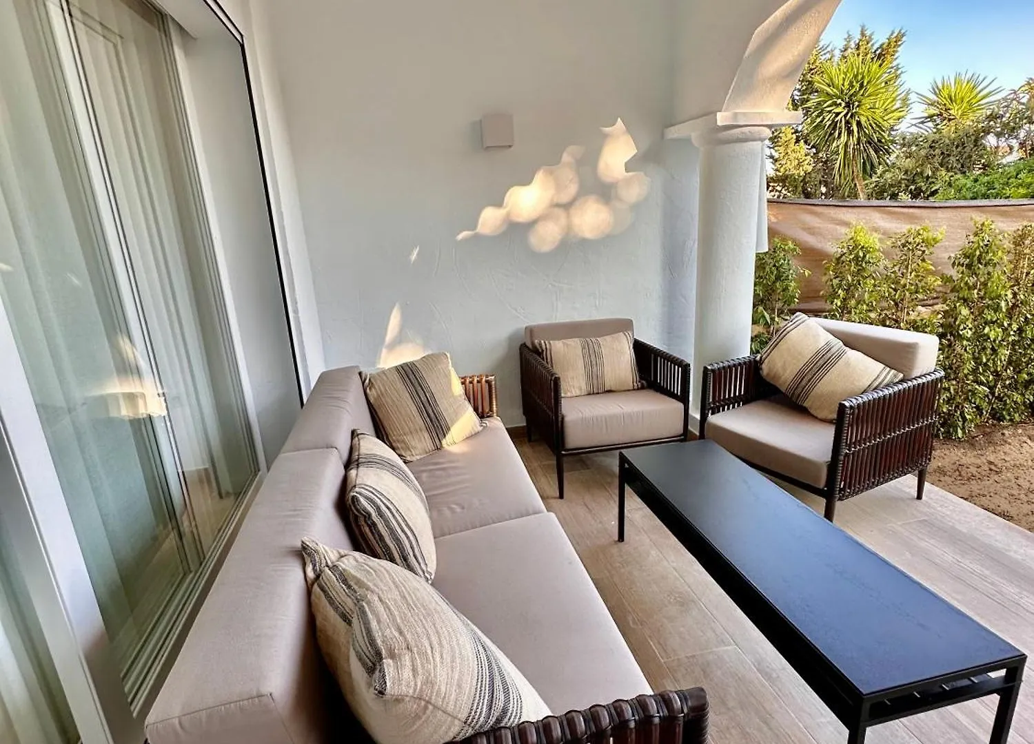 Holiday home Magnifique Town House 2 Ch , 2 Sdb Sur Un Golf Villa Estepona Spain