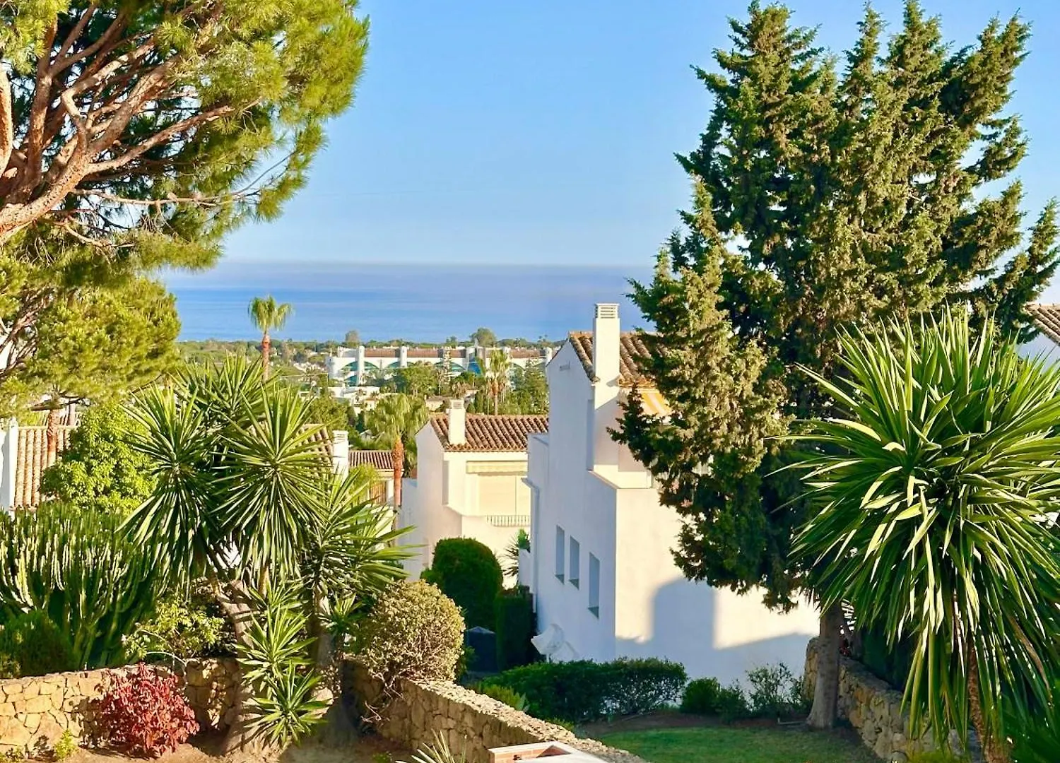 Holiday home Magnifique Town House 2 Ch , 2 Sdb Sur Un Golf Villa Estepona