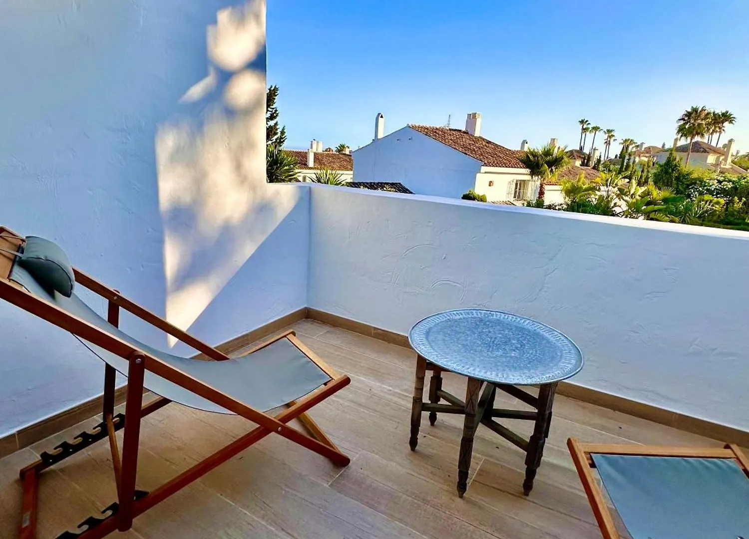 Magnifique Town House 2 Ch , 2 Sdb Sur Un Golf Villa Estepona