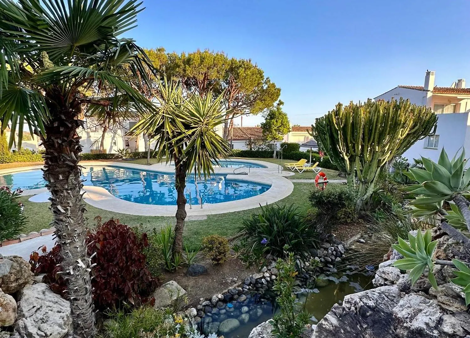 Holiday home Magnifique Town House 2 Ch , 2 Sdb Sur Un Golf Villa Estepona Spain
